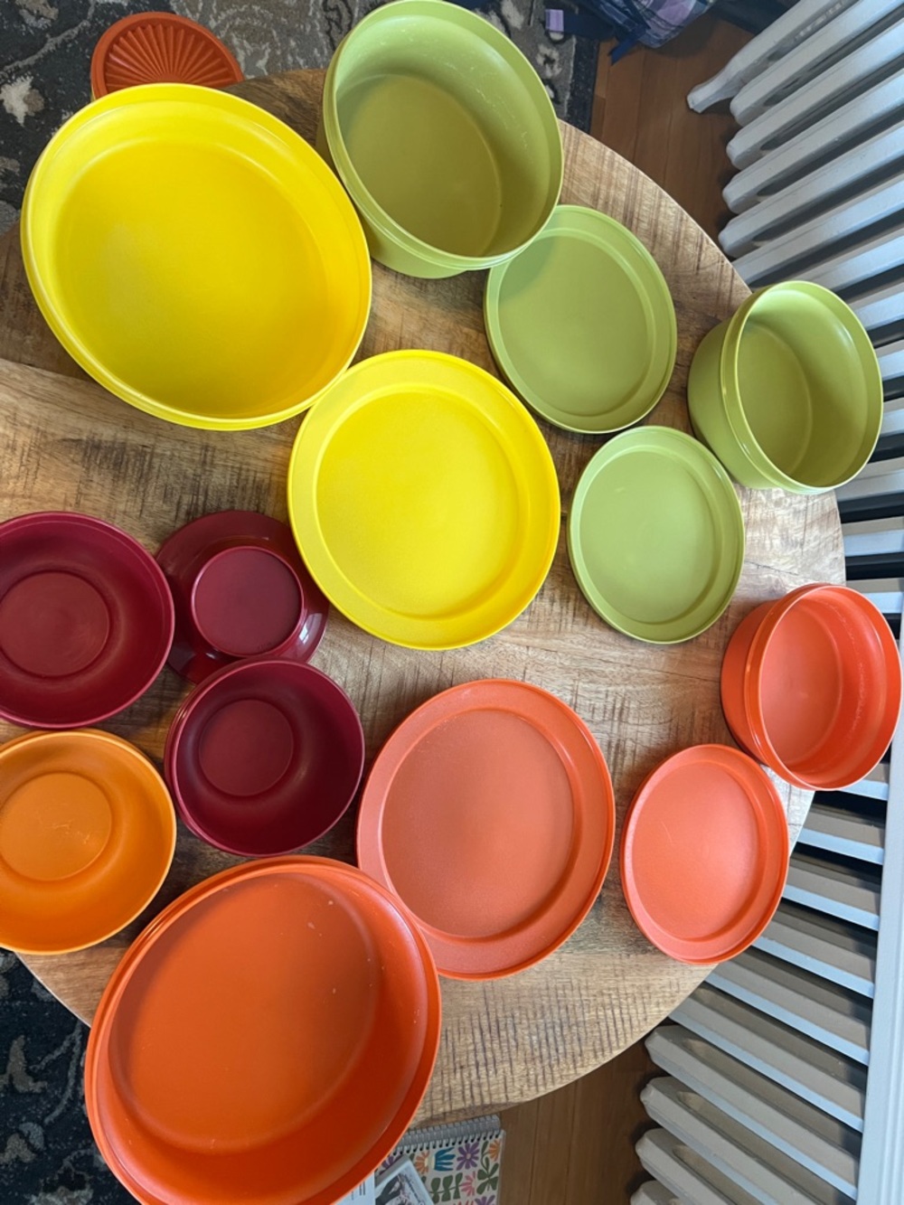 Set of 8 Vintage Tupperware Storage Containers- Avocado, Orange, Yellow, Red - Picture 2 of 3